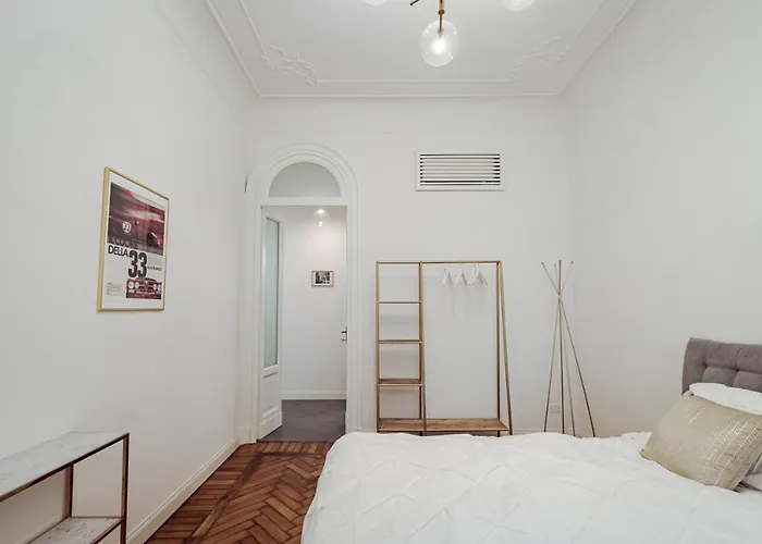 Leopardi21 Apartament